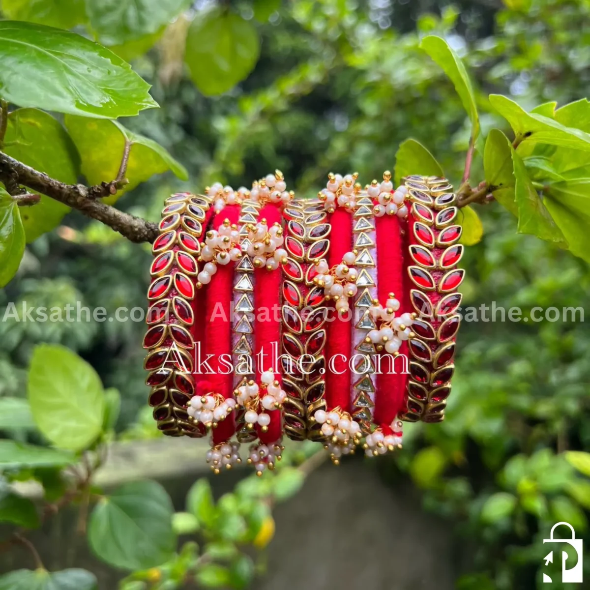 বিয়ের আভা কুন্দনের চুড়ি - Image 1